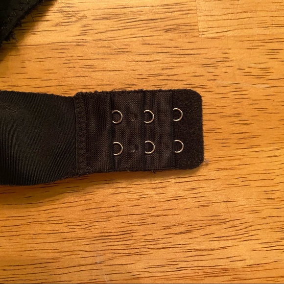 Black Bra Size 34B - Picture 4 of 4